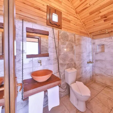 Ali's Bungalow Hytte